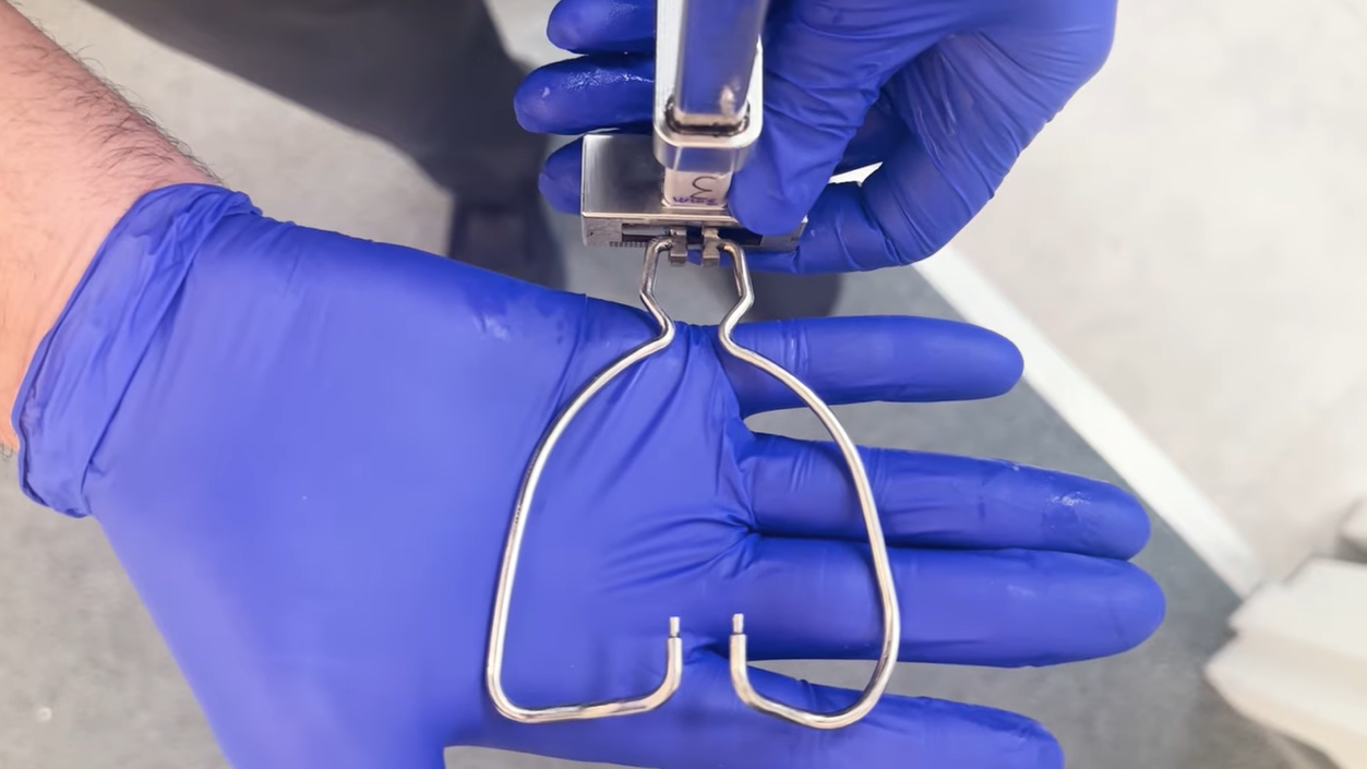 The FMA Protraction Device: Midfacial Advancement and Airway Orthodontics Explained